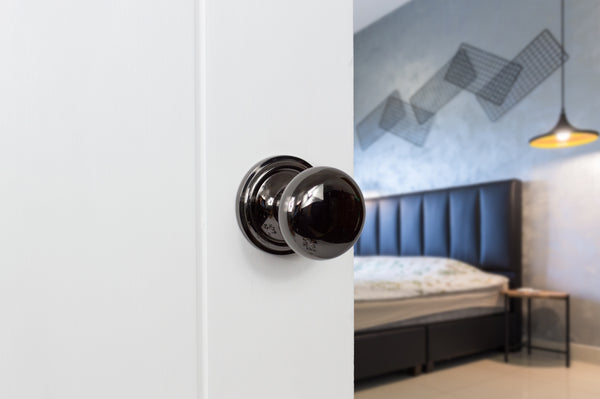 Old English Harrogate Solid Brass Mushroom Mortice Knob on Concealed Fix Rose - additional image