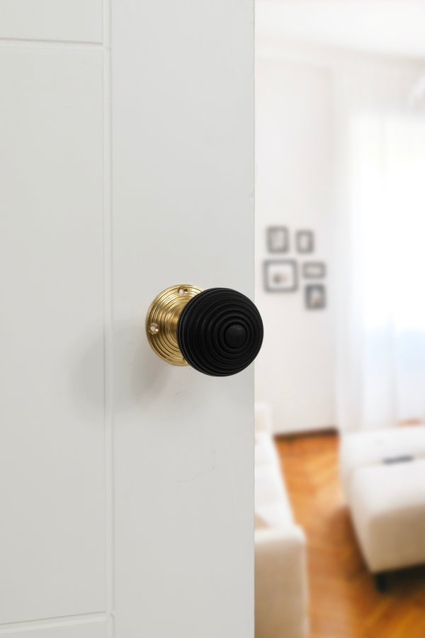 Old English Whitby Ebony Wood Reeded Beehive Mortice Knob on Face Fix Rose - additional image