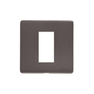 Verona Range Switches & Sockets - 1 Module Euro Plate by Heritage Brass By M-Marcus