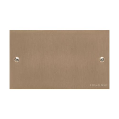 Victorian Elite Range Antique Brass Switches & Sockets, R91 - Double Blank Plate by Heritage Brass By M-Marcus