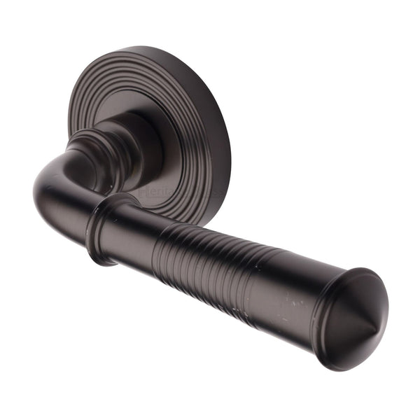 M Marcus - Heritage Brass, Bridgetown Reeded Door Handle on Round Rose, Door Handles, Door Handles on Round Rose