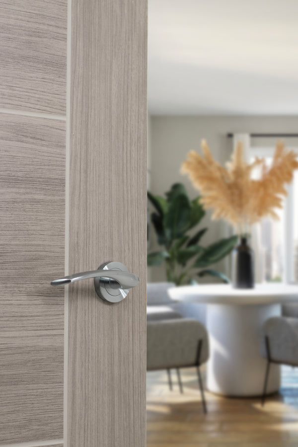 STATUS Arizona Lever Door Handle on Round Rose - additional image