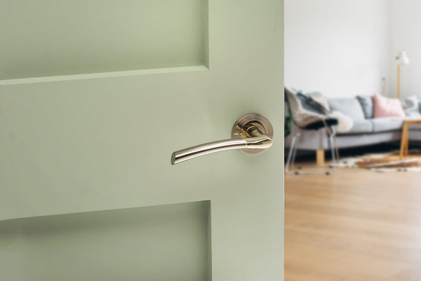 STATUS Indiana Lever Door Handle on Round Rose - additional image