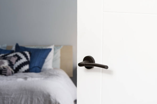 STATUS Indiana Lever Door Handle on Round Rose - additional image