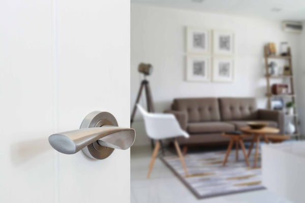 STATUS Colorado Lever Door Handle on Round Rose - additional image