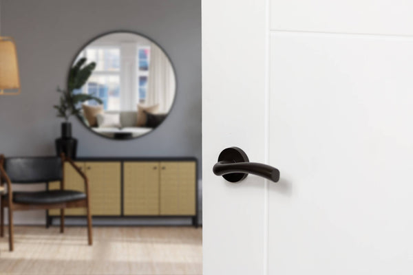 STATUS Texas Lever Door Handle on Round Rose - additional image
