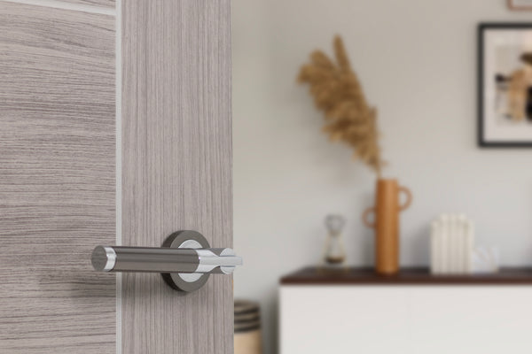 STATUS Dakota Lever Door Handle on Round Rose - additional image