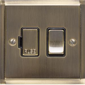 Elite Stepped Plate Range - Antique Brass - Switched Spur (13 Amp)