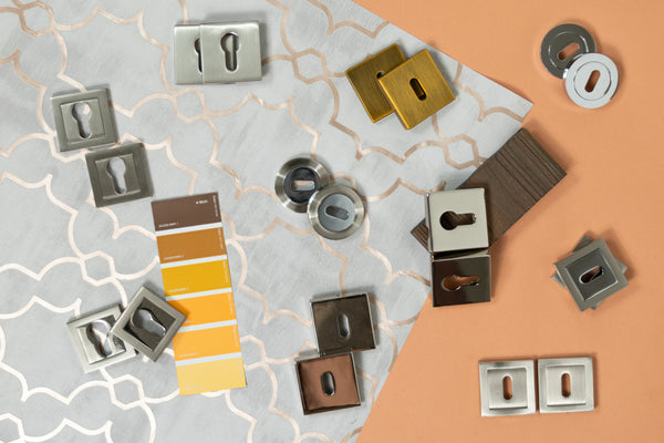 Senza Pari Euro Escutcheons on Minimal Square Rose