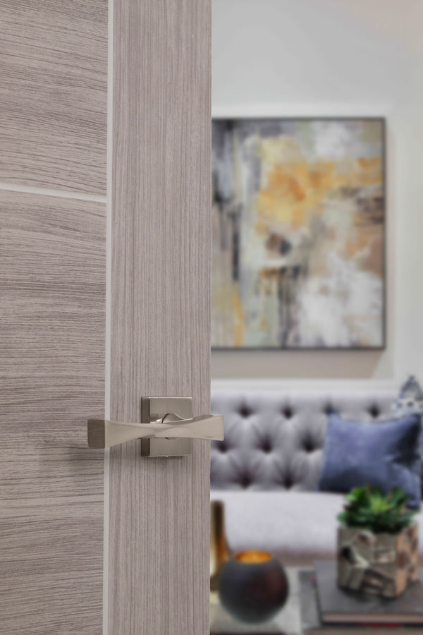 Senza Pari Guido Lever Door Handle on Flush Square Rose - additional image