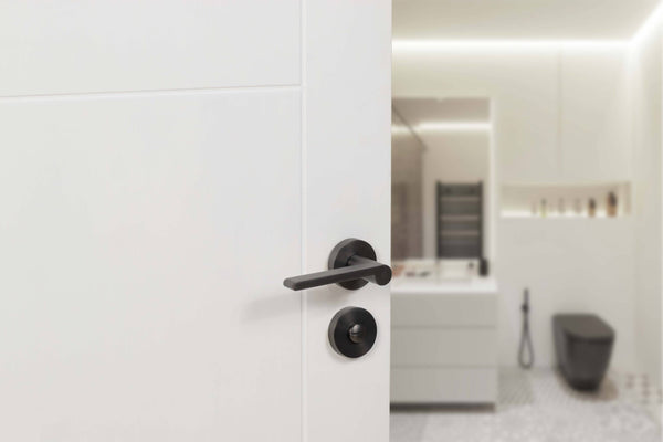 Senza Pari Darrio Lever Door Handle on Round Rose - additional image