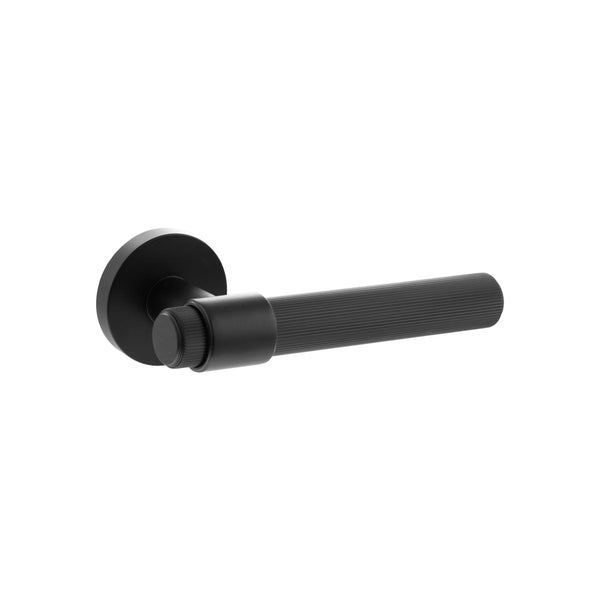 Senza Pari Fasana Linear Knurled Lever Door Handle on Minimal Round Rose by Atlantic Hardware