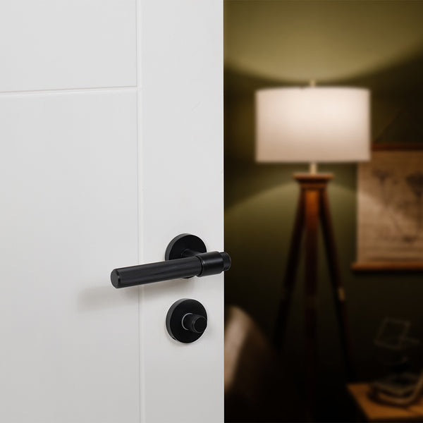 Senza Pari Fasana Door Handle Pack (Latch Set - 3" CE Latch, 4" Fire Rated Hinges x3) - Satin Brass