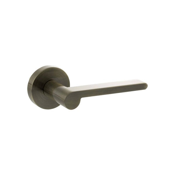 Senza Pari Darrio Lever Door Handle on Round Rose by Atlantic Hardware