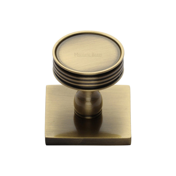 Venetian Cabinet Knob with Square Backplate