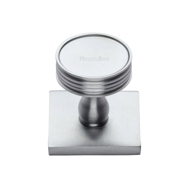 Venetian Cabinet Knob with Square Backplate