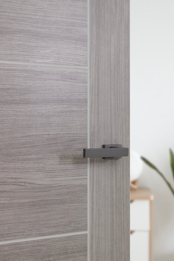 Tupai Rapido RetaLine Rillo Lever Door Handle on Long Rose - additional image