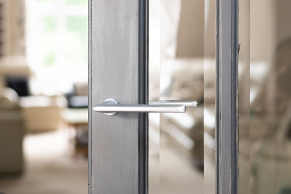 Tupai Exclusivo 5S Line Tavira Lever Door Handle on Concealed Round Rose - additional image