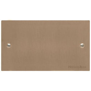 Elite Flat Plate Range Antique Brass Switches & Sockets, T91 - Double Blank Plate by Heritage Brass By M-Marcus