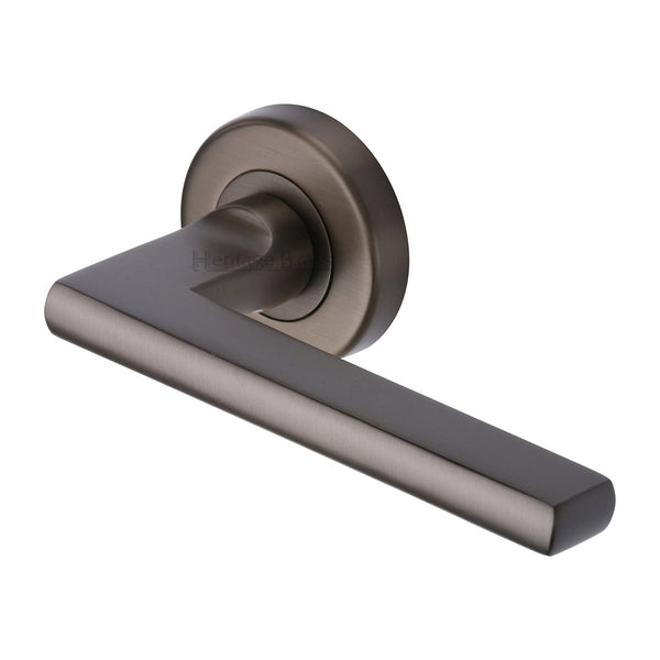 M Marcus - Heritage Brass, Trident Door Handle on Round Rose, Door Handles, Door Handles on Round Rose