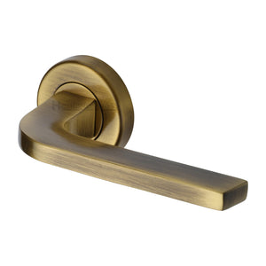 M Marcus - Heritage Brass, Bellagio Door Handle on Round Rose, Door Handles, Door Handles on Round Rose