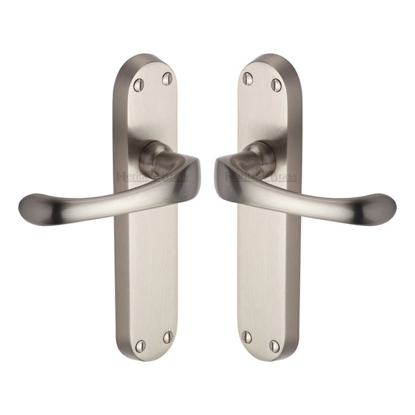 Gloucester Door Handle on Plate