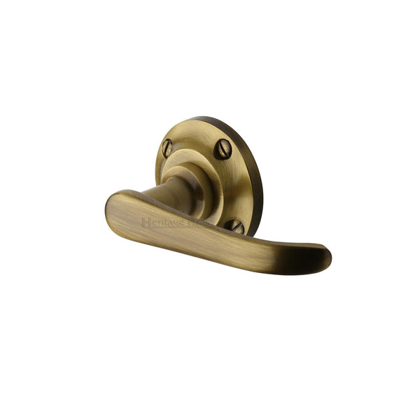 M Marcus - Heritage Brass, Windsor Door Handle on Round Rose, Door Handles, Door Handles on Round Rose