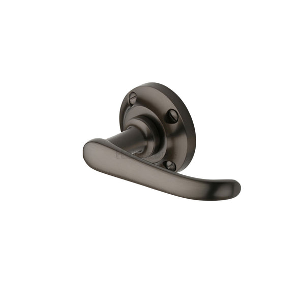 M Marcus - Heritage Brass, Windsor Door Handle on Round Rose, Door Handles, Door Handles on Round Rose