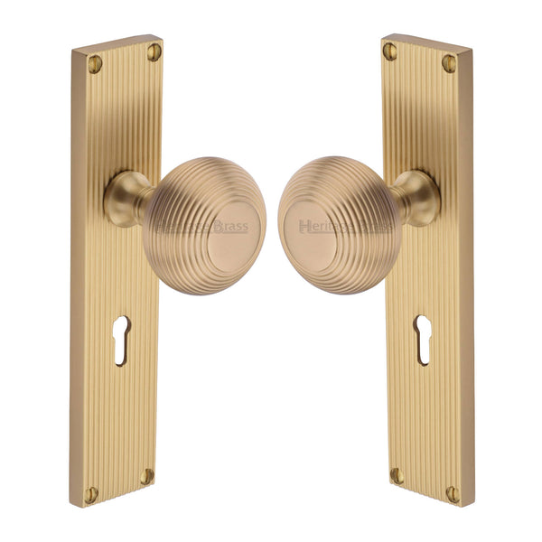 Beehive Reeded Mortice Knob on Plate V9500