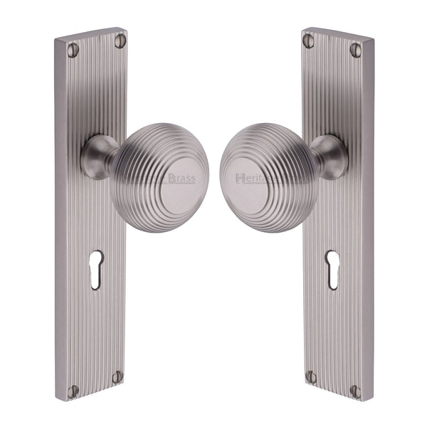 Beehive Reeded Mortice Knob on Plate V9500