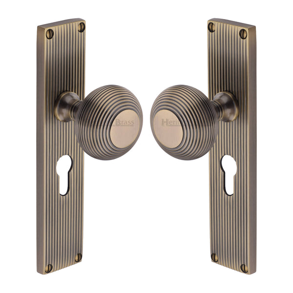 Beehive Reeded Mortice Knob on Plate V9548