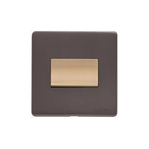 Verona Range Switches & Sockets - 6A Triple Pole Fan Isolator Switch by Heritage Brass By M-Marcus