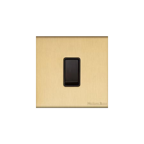 Windsor Range Matt Brass Switches & Sockets, WN40 - 1 Gang Intermediate Rocker Switch by Heritage Brass By M-Marcus