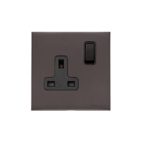 Windsor Range Satin Nickel Switches & Sockets, WN5 - Single Socket (13 Amp) by Heritage Brass By M-Marcus