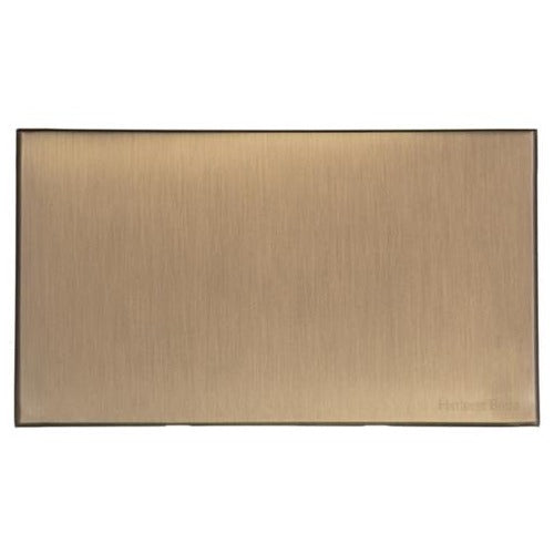 Windsor Range Matt Antique Brass Switches & Sockets, WN92 - Double Blank Plate by Heritage Brass By M-Marcus