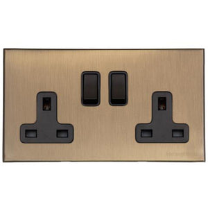 Windsor Range Antique Brass Switches & Sockets, WN91 - Double Socket (13 Amp) by Heritage Brass By M-Marcus