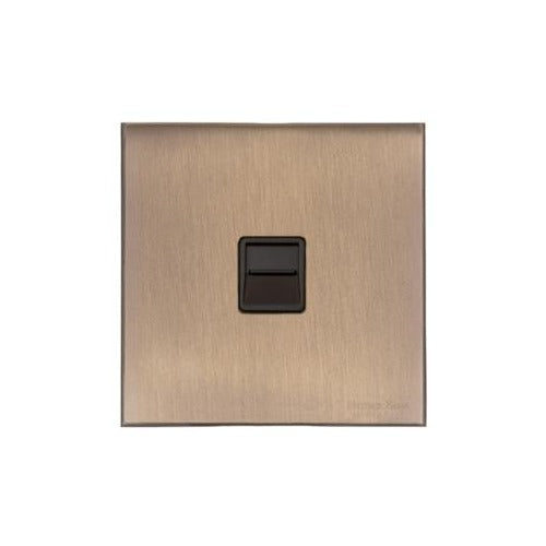 Windsor Range Antique Brass Switches & Sockets, WN91 - 1 Gang Secondary Line Socket by Heritage Brass By M-Marcus