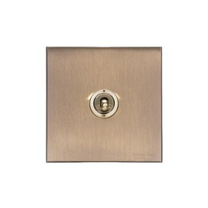 Windsor Range Antique Brass Switches & Sockets, WN91 - 1 Gang Intermediate Toggle Switch by Heritage Brass By M-Marcus