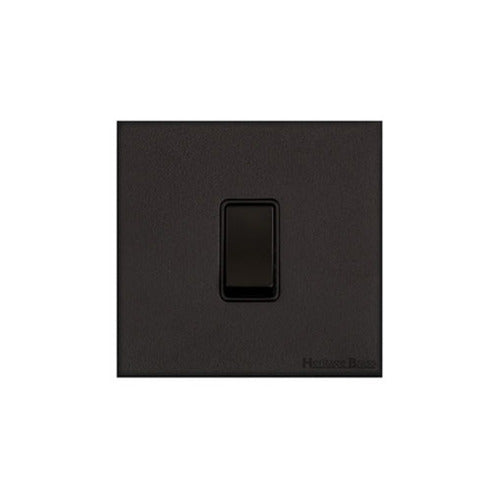 Windsor Range Jet Black (Project Finish) 1 Gang 2-Way Rocker Switch