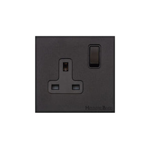 Windsor Range Jet Black (Project Finish) Single Socket (13 Amp)