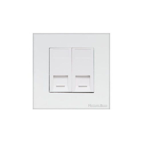Windsor Range Matt White Switches & Sockets, WNW - Shaver Socket Output Voltage 110/240V by Heritage Brass By M-Marcus