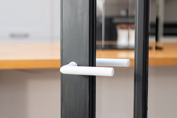 Tupai Exclusivo 5S Line Covela Lever Door Handle on Concealed Round Rose - additional image