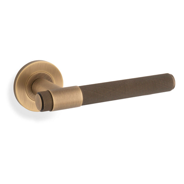 Alexander and Wilks - Knurled Kingstone Lever on Round Rose