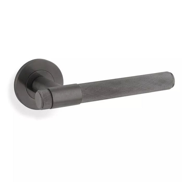Alexander & Wilks Knurled Kingstone Lever On Round Rose