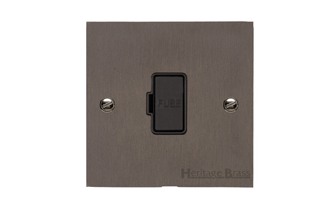 Heritage Brass Stylist Bronze Flat Plate - Square Edge - Unswitched Spur (13 Amp)