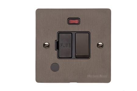 Heritage Brass Stylist Bronze Flat Plate - Round Edge - Switched Spur with Neon + Cord (13 Amp)