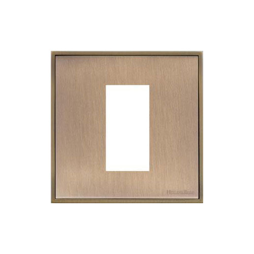 Executive Range-Antique Brass-1 Module Euro Plate