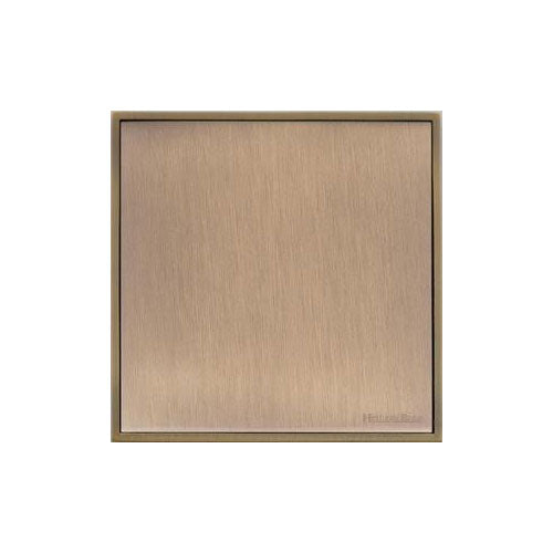 Executive Range-Antique Brass-Single Blank Plate