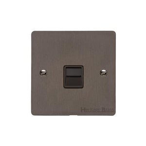 Heritage Brass Stylist Bronze Flat Plate - Round Edge - 1 Gang Master Line Socket - Type L9 by Heritage Brass By M-Marcus
