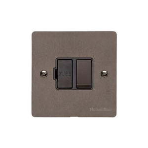 Heritage Brass Stylist Bronze Flat Plate - Round Edge - Switched Spur (13 Amp) - Type L9 by Heritage Brass By M-Marcus